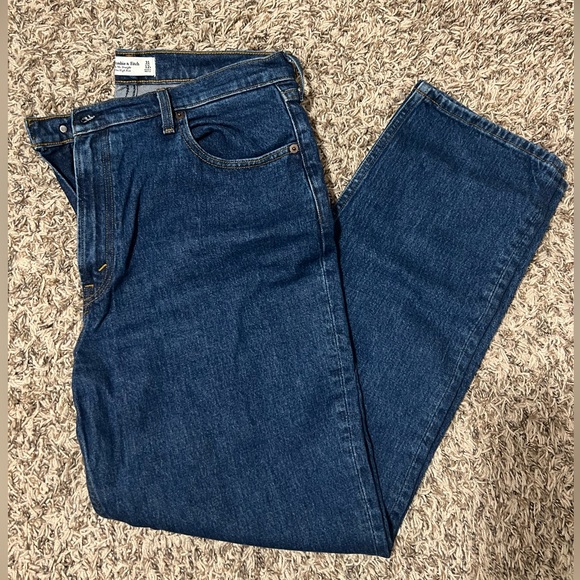 Abercrombie & Fitch 90’s Straight Jeans